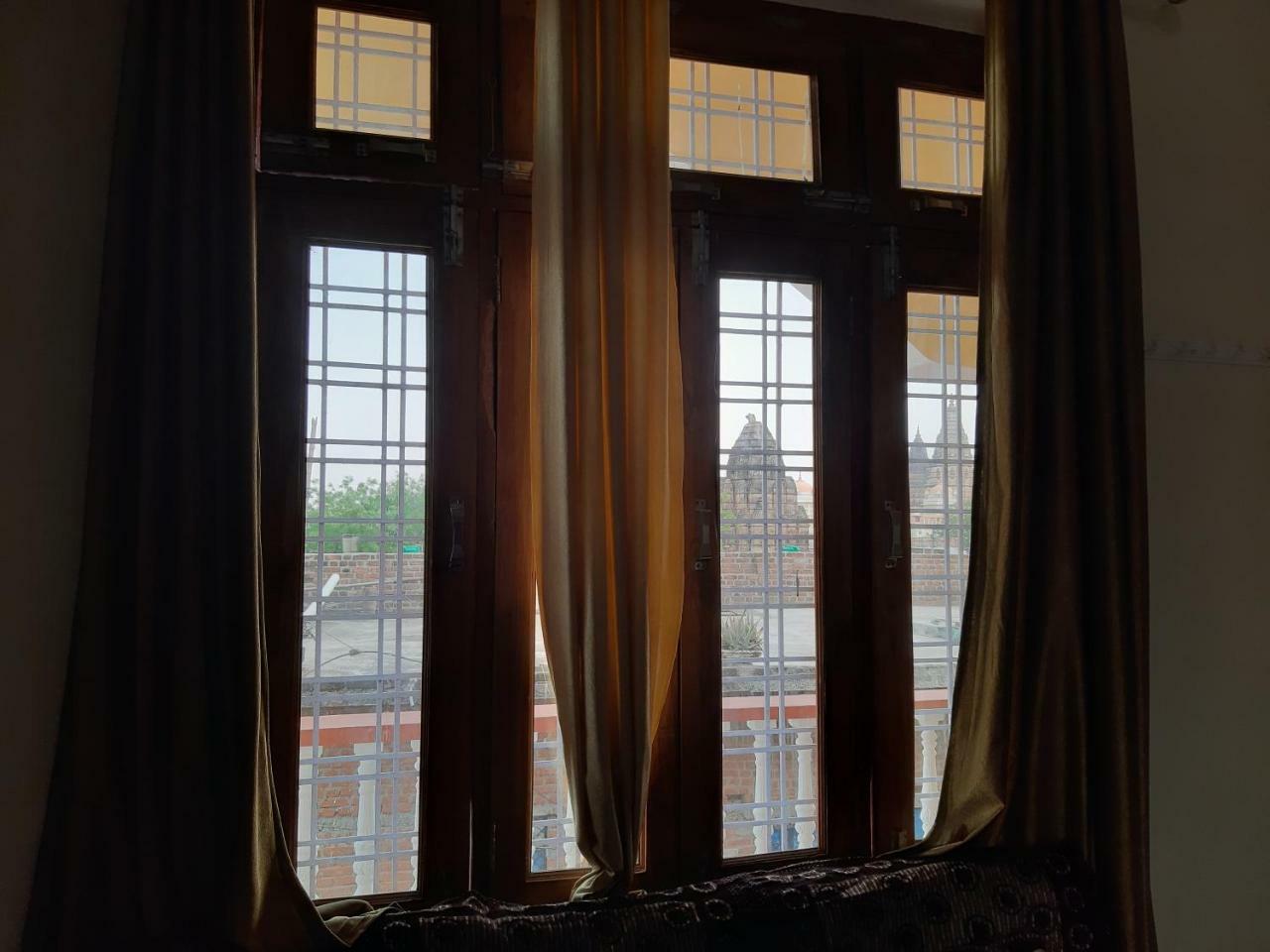Shree Ram Homestay Orchha Exterior photo