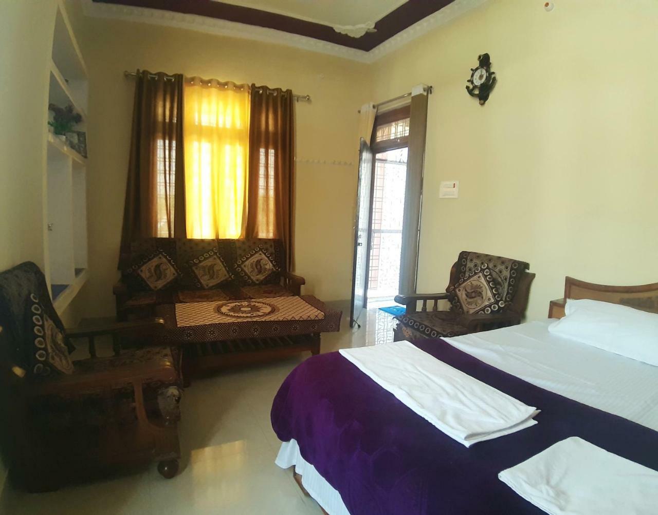 Shree Ram Homestay Orchha Exterior photo